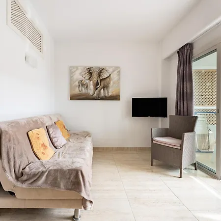 Lejlighedshotel Marina View, Sunny One Bedroom Pyr Fuengirola