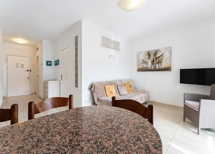Marina View, Sunny One Bedroom Pyr 3* Fuengirola
